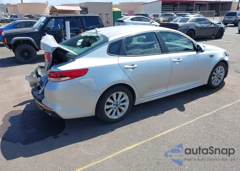 2017 Kia Optima Lx z USA, uszkodzony, nr VIN 5XXGT4L36HG164429